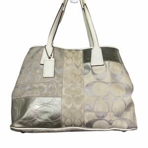 COACH WHITE PATCHWORK KISS LOCK LARGE TOTE